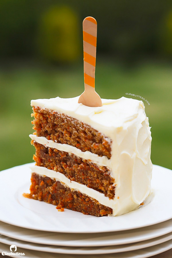 INCREDIBLE CARROT CARROT CAKE WITH CREAM CHEESE FROSTING {Simply classic, but probably the BEST recipe out there.  And that cream cheese frosting is so creamy, perfectly sweet and very stable!}