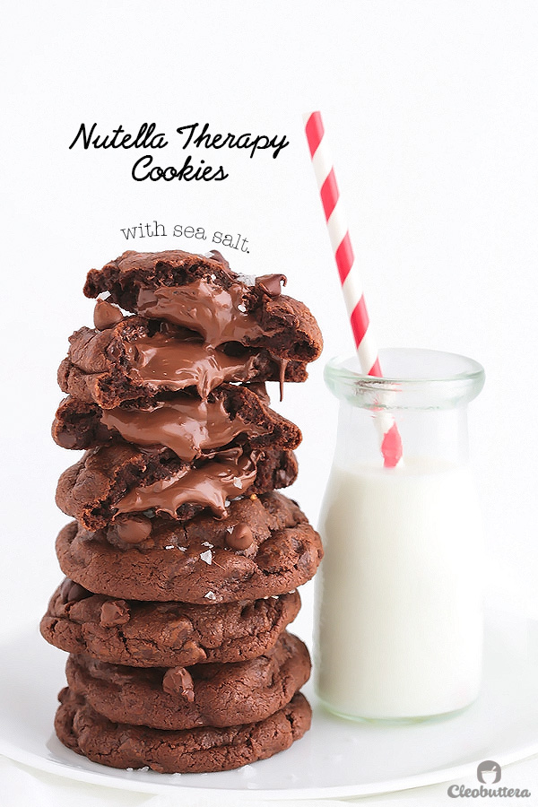 Nutella Therapy Cookies-These feel-good-cookies are studded with chocolate chips, stuffed with Nutella & sprinkled with sea salt.