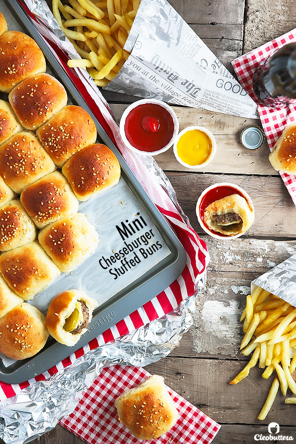 Mini Cheeseburger-stuffed Buns