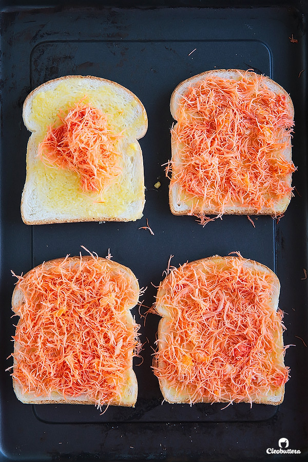 Kanafeh Grilled Cheese Sandwich {If you love cheese kanafeh, you're gonna go nuts over this sandwich version of it!}