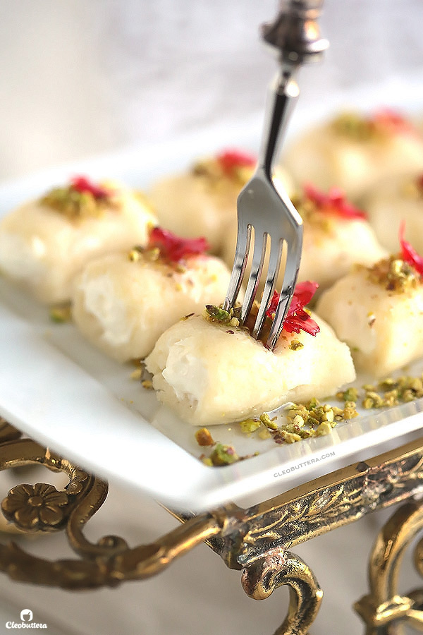 Halawet El Jibn (Sweet Cheese Rolls) 