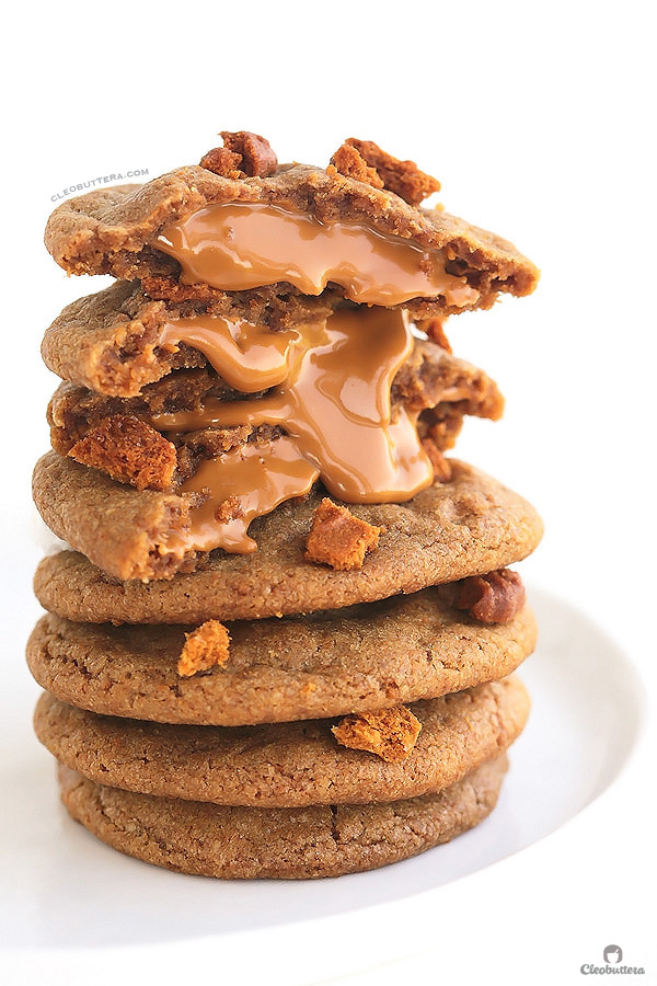 These are a cookie butter lover dream come true! Packed with Biscoff flavor from ground Biscoff that goes straight into the dough and a scoop of Biscoff spread that gets stuffed inside. Insane!