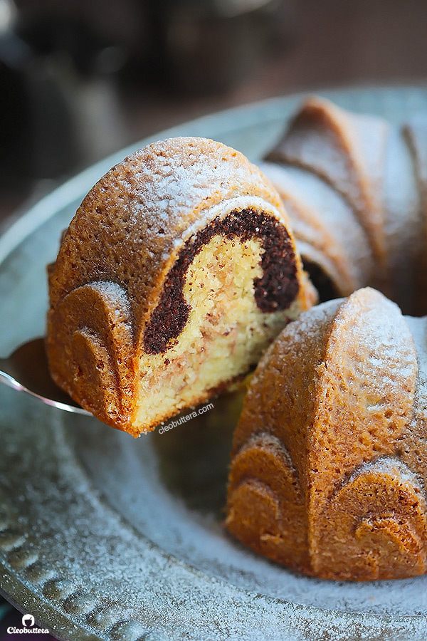 Marble Bundt Cake: so buttery it melts in your mouth!