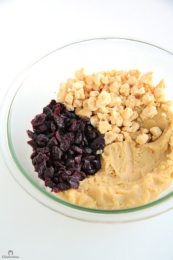 These cookies taste like blueberry muffins, but better. They are incredibly soft, chewy and so thick, with dried blueberries and milk crumbs flavoring every bite. Delish!