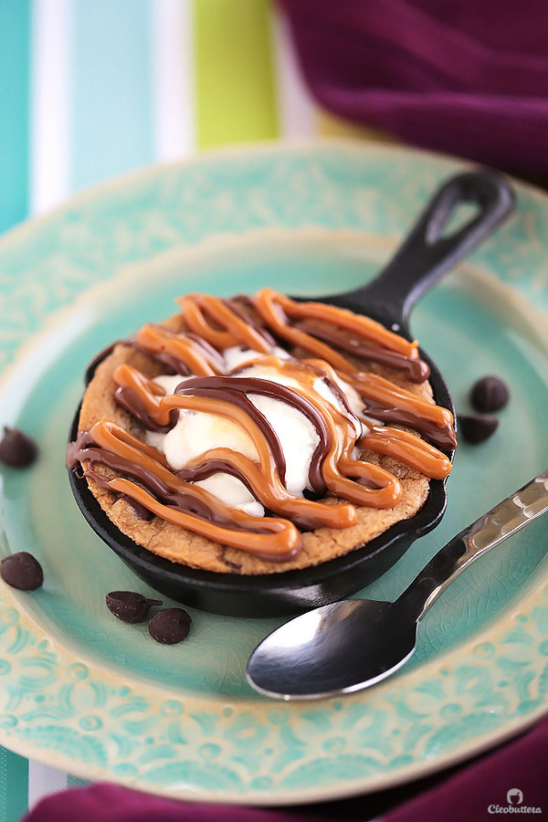 Recipe for 1 giant thick and chewy chocolate chip cookie! Perfect for those moments when all you need is a cookie, but too lazy to make an entire batch. (Can also make 2 regular sized cookie or mini skillet cookies a la mode!)