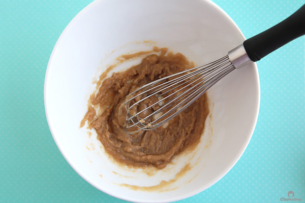 Recipe for 1 giant thick and chewy chocolate chip cookie! Perfect for those moments when all you need is a cookie, but too lazy to make an entire batch. (Can also make 2 regular sized cookie or mini skillet cookies a la mode!)