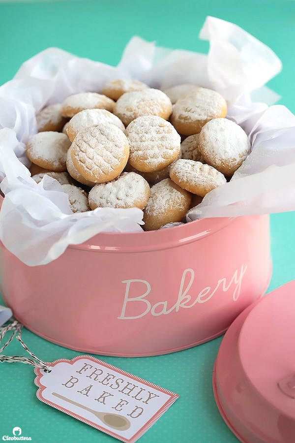 An AMAZING recipe for traditional Eid (post Ramadan Feast) cookies! These have a fabulously delicate texture that dissolves in the mouth. Filling variations included!