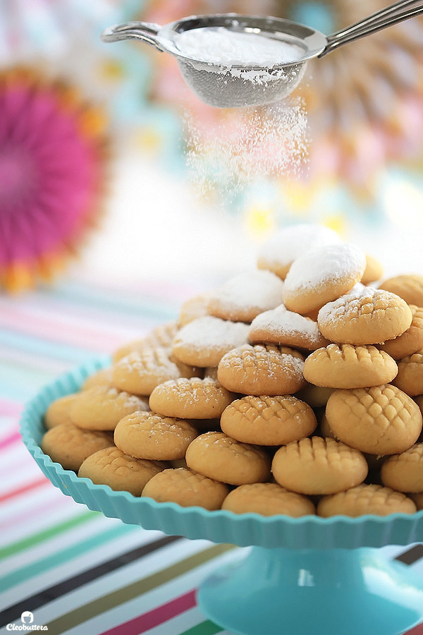 An AMAZING recipe for traditional Eid (post Ramadan Feast) cookies! These have a fabulously delicate texture that dissolves in the mouth. Filling variations included!