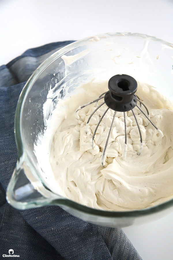 Alternating layers of Oreos and Oreo filling-flavored whipped cream make up for one incredibly EASY and delicious cake! This NO BAKE dessert, soften as it sits in the refrigerator and transforms into a cake that tastes like a cross between a giant soft Oreo and an ice cream sandwich. SO GOOD!