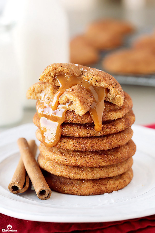 Soft, thick and chewy snickerdoodles, bursting with flavor from the addition of browned butter and an irresistible gooey homemade caramel center! 