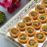 Crunchy phyllo rings with a creamy chocolate center, a sprinkling of sea salt and fragrant pistachios!  Plus...recipe VIDEO included!