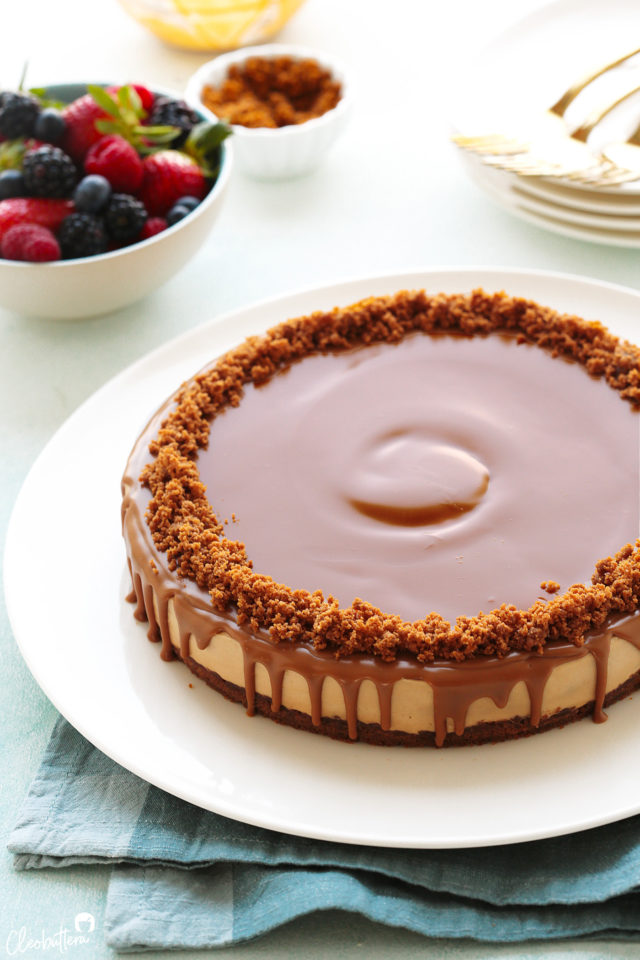 no-bake-lotus-biscoff-cheesecake-cleobuttera